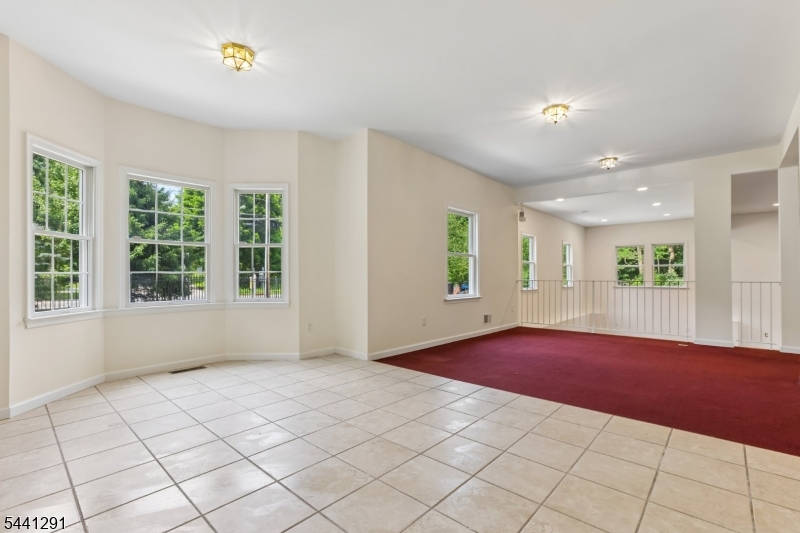 48 W Hanover Ave Property Photo 5