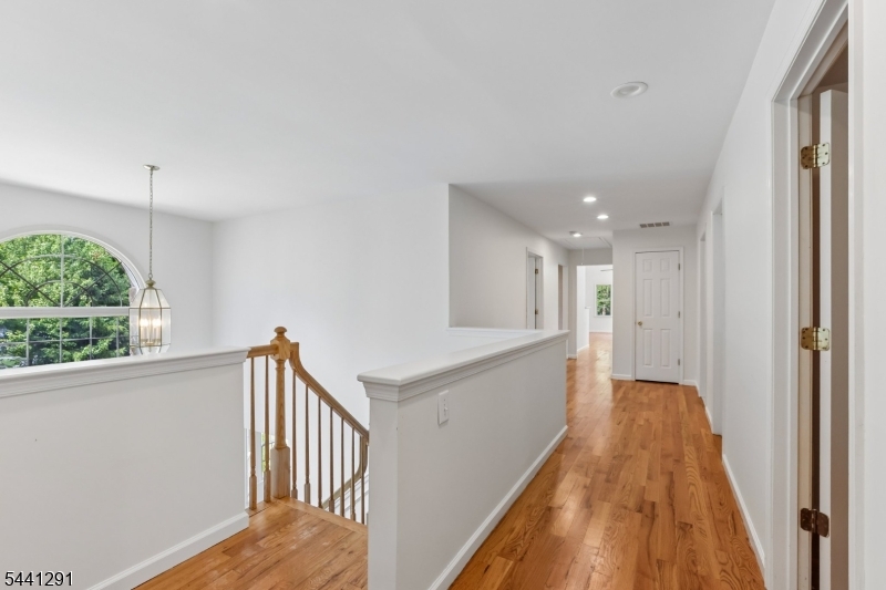 48 W Hanover Ave Property Photo 13