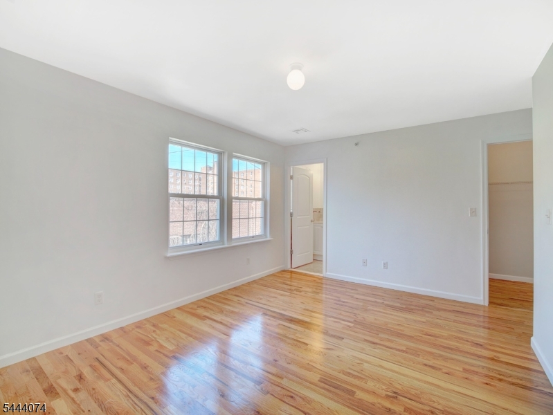 627 Hunterdon St Property Photo 15