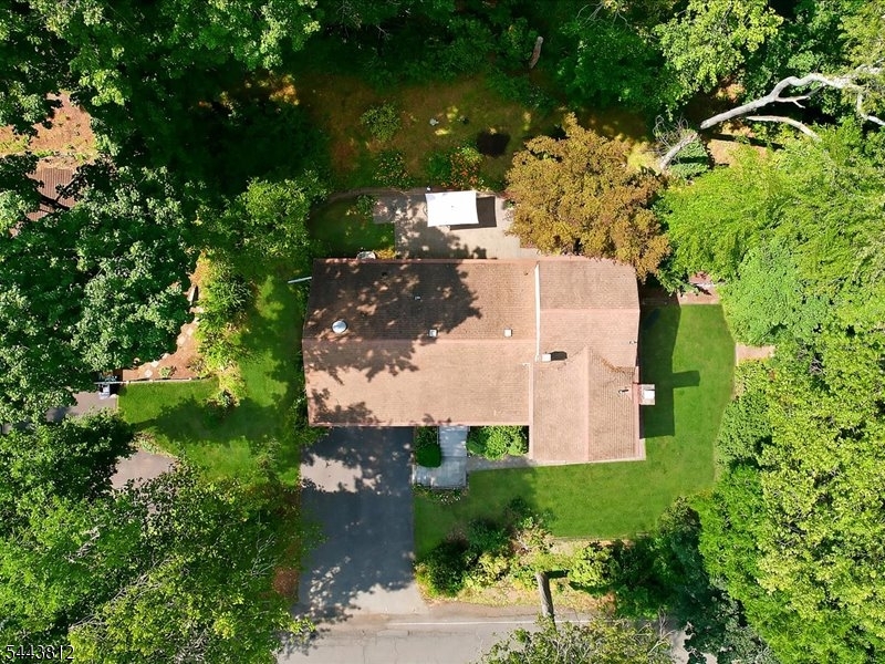 76 Long Hill Rd Property Photo 28