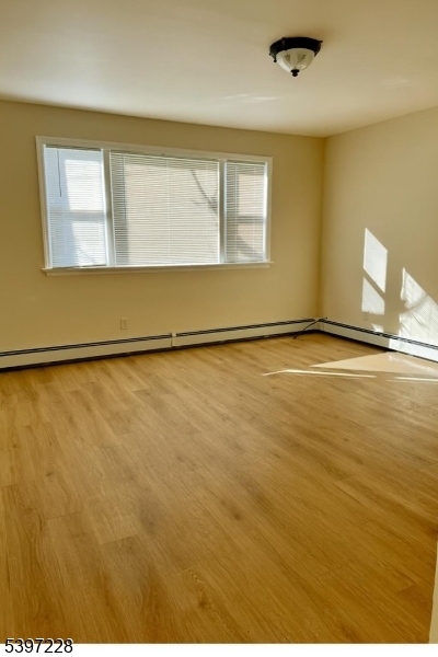 33 Hayward Pl 2 Property Photo 10