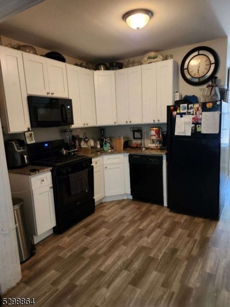 111 Park Ave Property Photo 4
