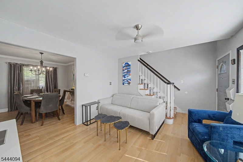 45 Leonard Ter Property Photo 10