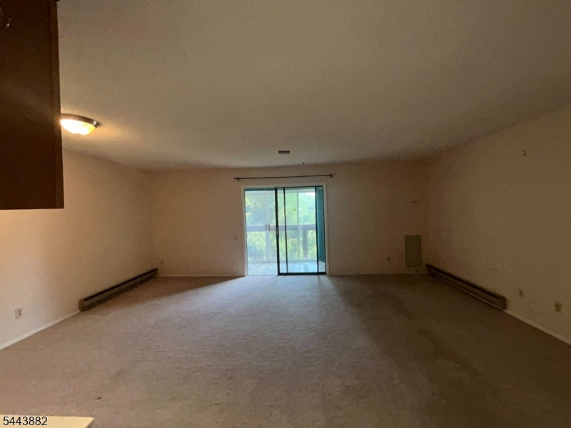 278 Crosse Dr 2h Property Photo 2