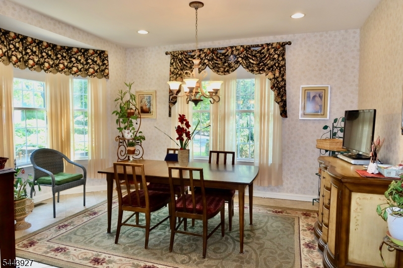 7 Dickerson Ct Property Photo 6