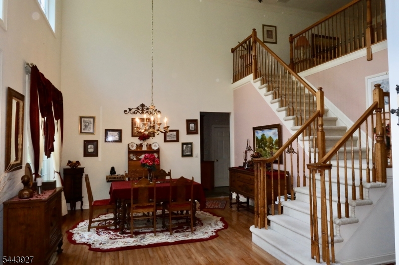 7 Dickerson Ct Property Photo 8