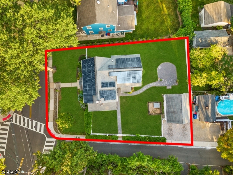 251 High St Property Photo 4
