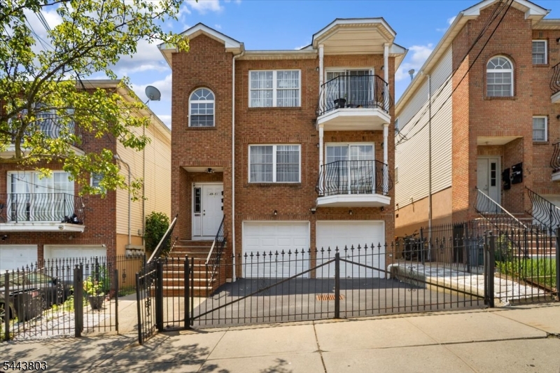 49 Crawford St