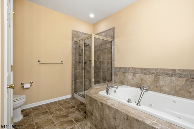 98 Tarrington Rd Property Photo 26