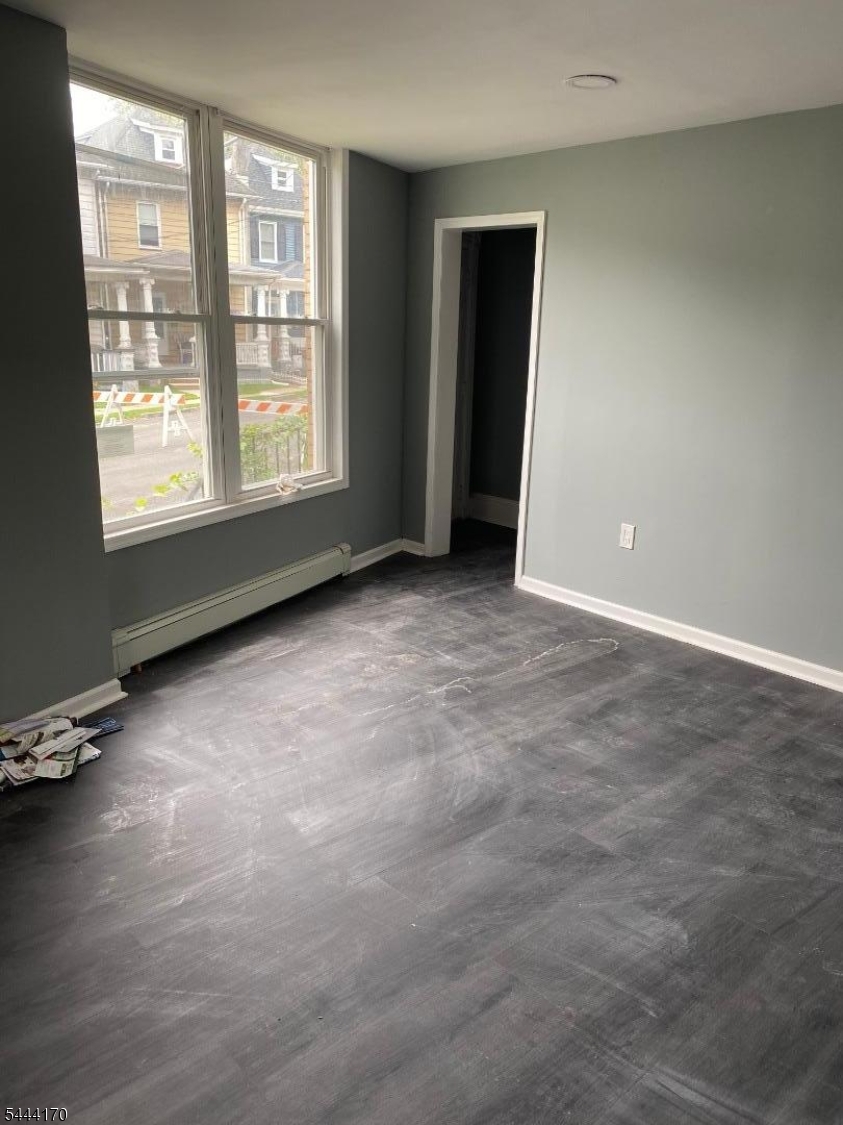 9 Lewis St Property Photo 5