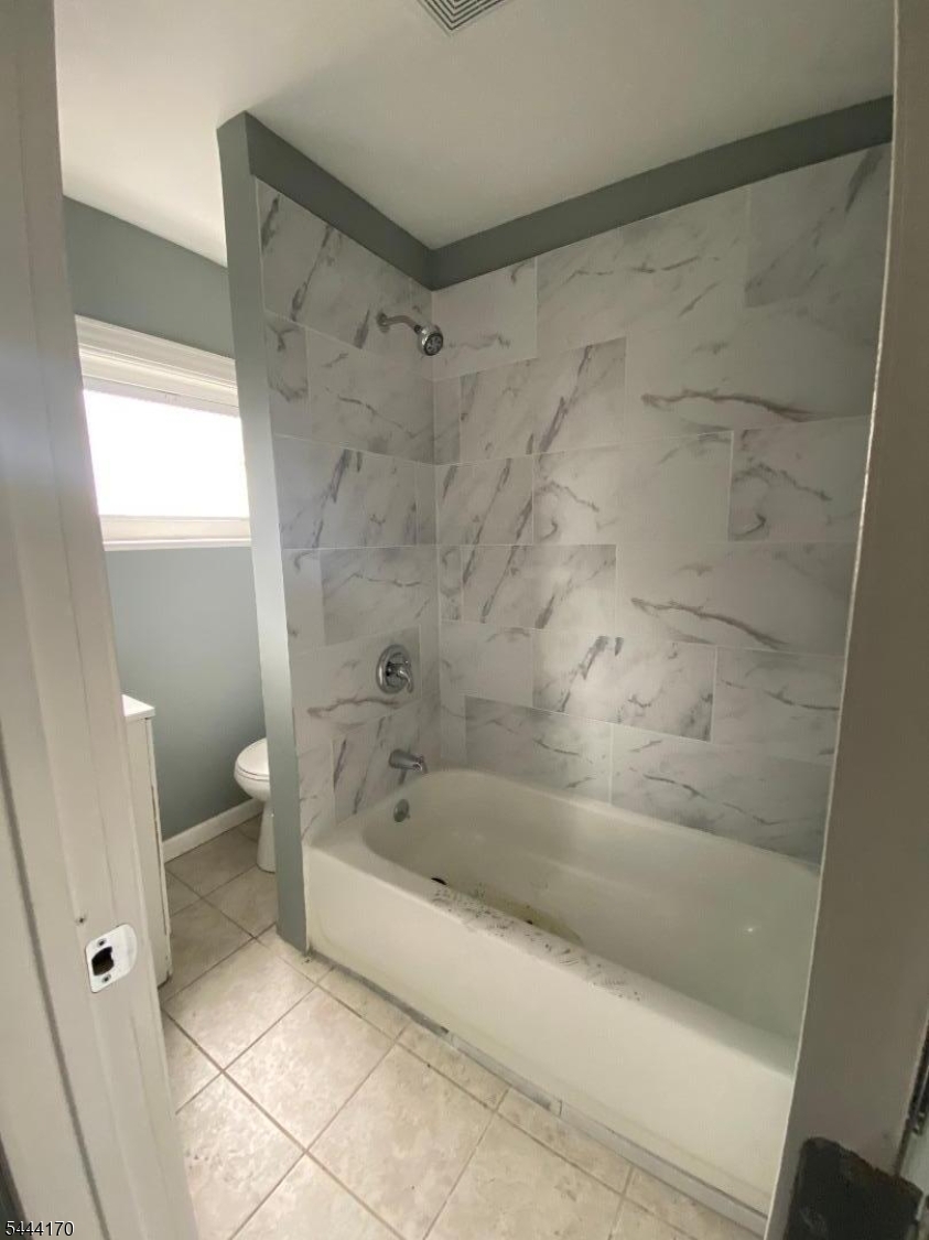 9 Lewis St Property Photo 9