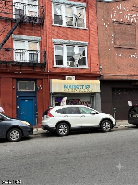 291 Market St Property Photo 1