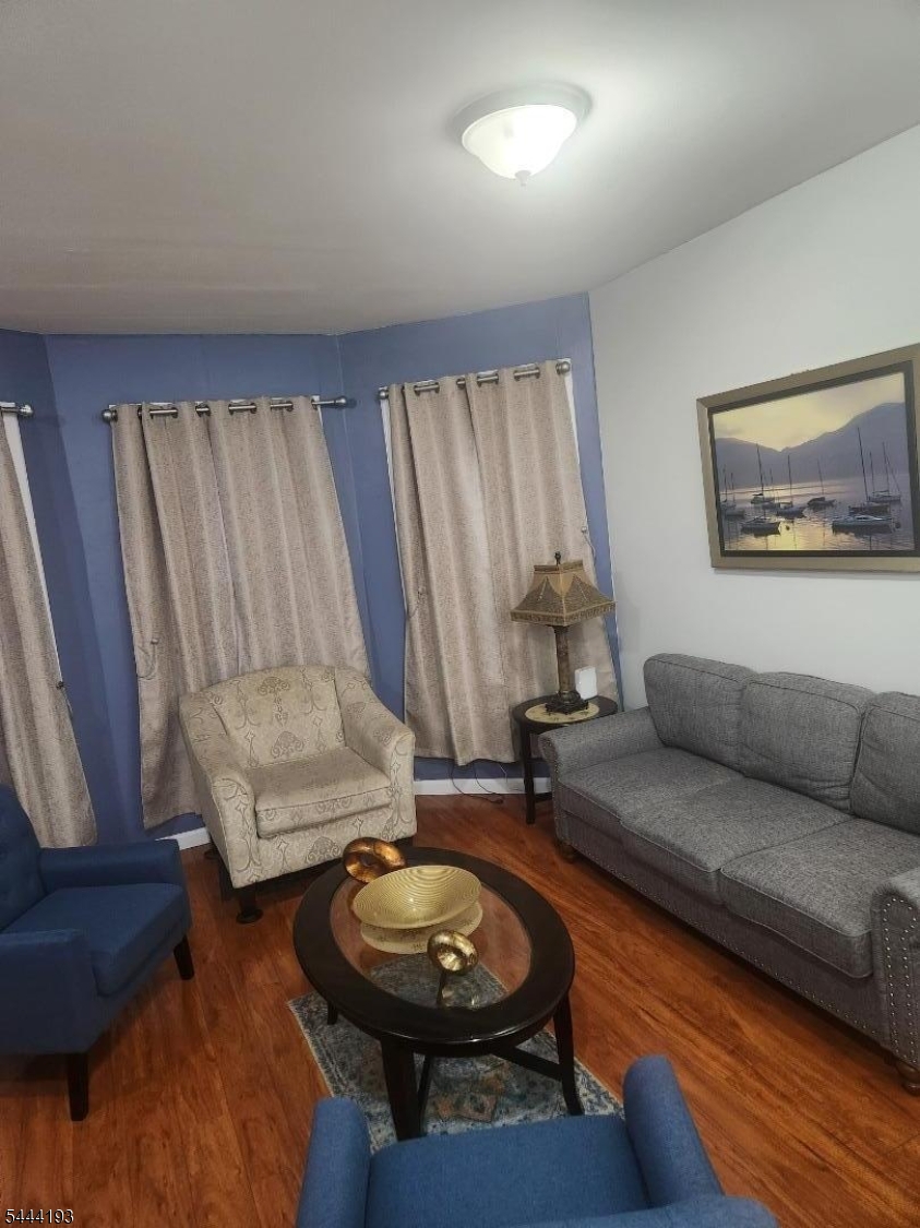 342 Rosehill Pl Property Photo 1