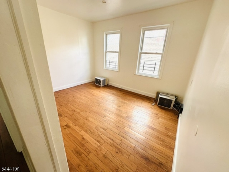 78 Fern Ave Property Photo 3