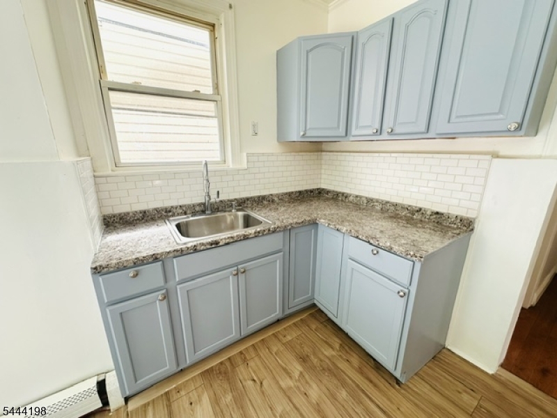 78 Fern Ave Property Photo 6
