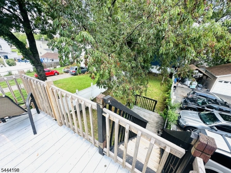 78 Fern Ave Property Photo 10