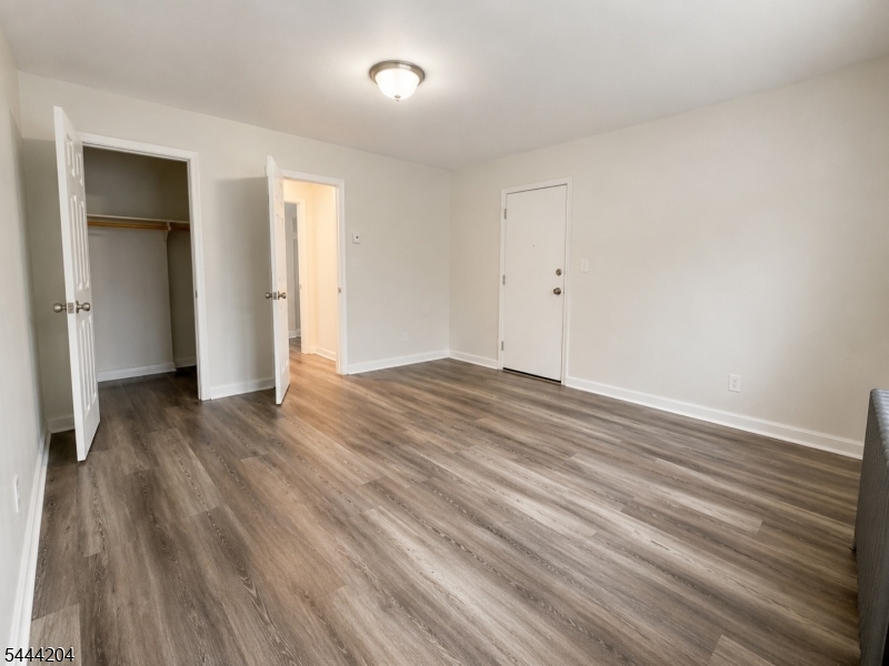 138 E Jersey St 1 Property Photo 1