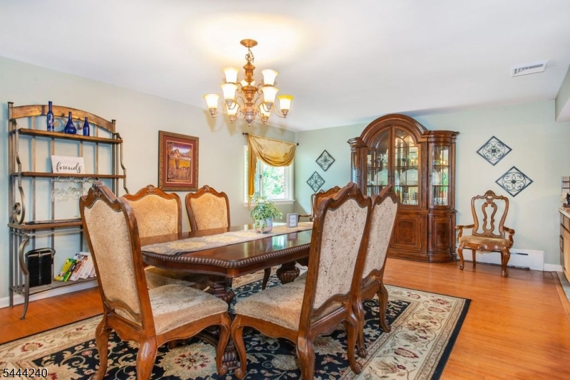 15 Absecon Rd Property Photo 5