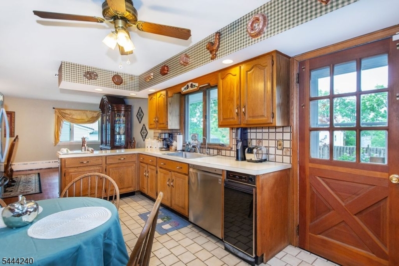 15 Absecon Rd Property Photo 8