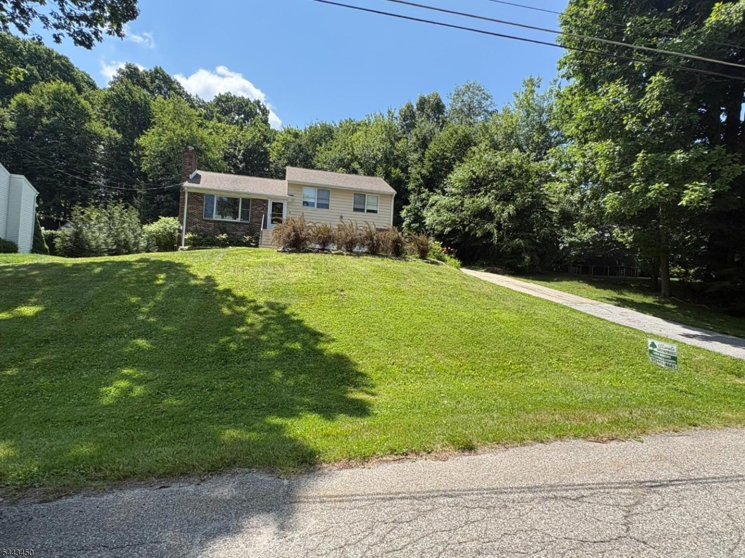 26 Chestnut Tree Dr Property Photo 1