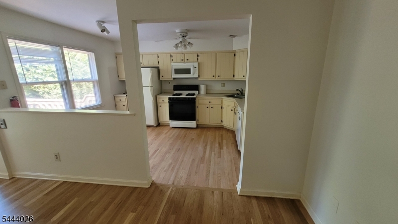 25 Wexford Dr Property Photo 3