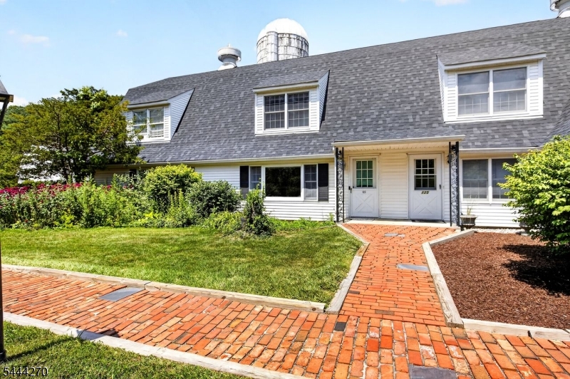 127 W End Ave