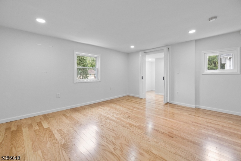 206 Linden Ave Property Photo 10
