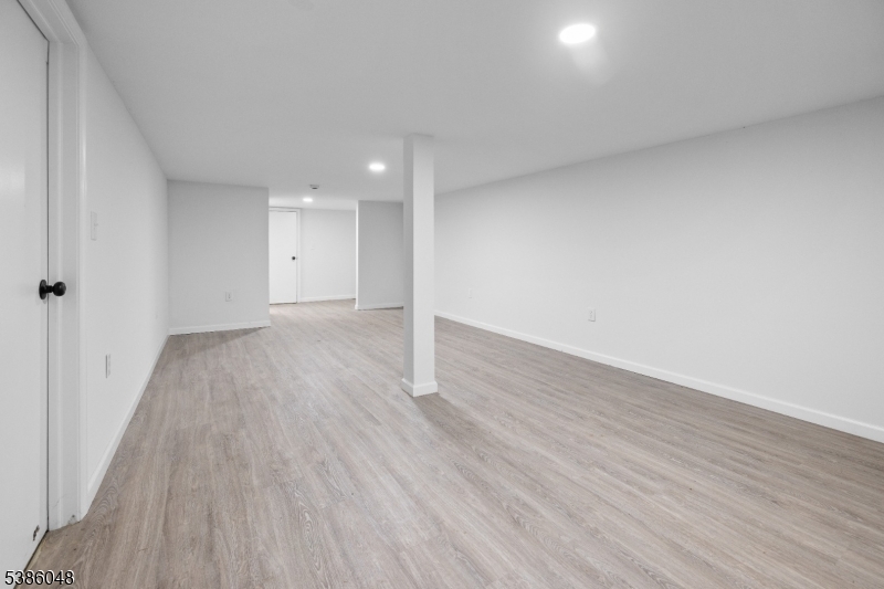 206 Linden Ave Property Photo 13