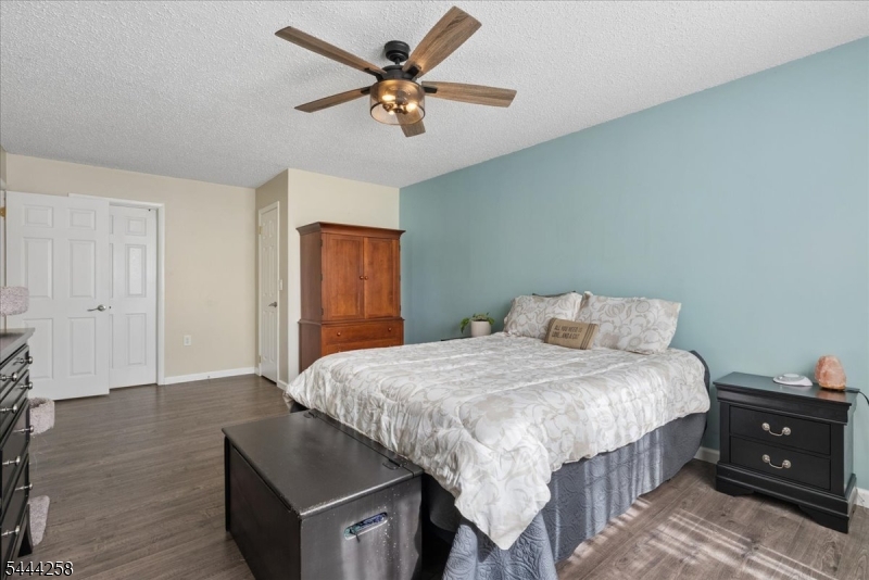 506 Violet Ln Property Photo 14
