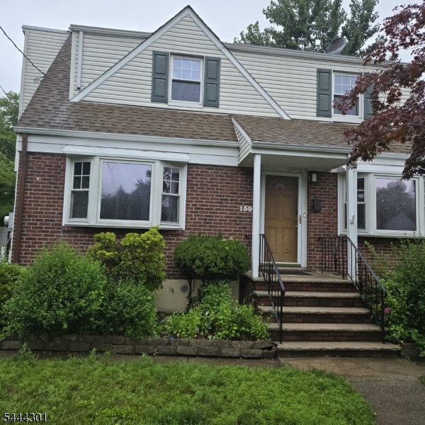 159 Sherwood Ave Property Photo 3