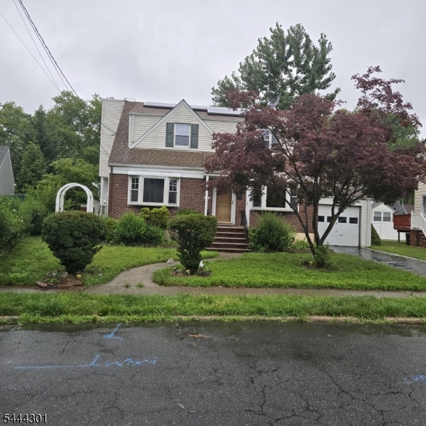159 Sherwood Ave Property Photo 4