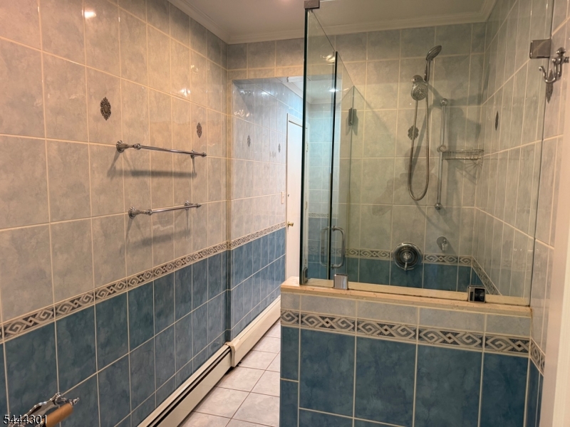 159 Sherwood Ave Property Photo 6