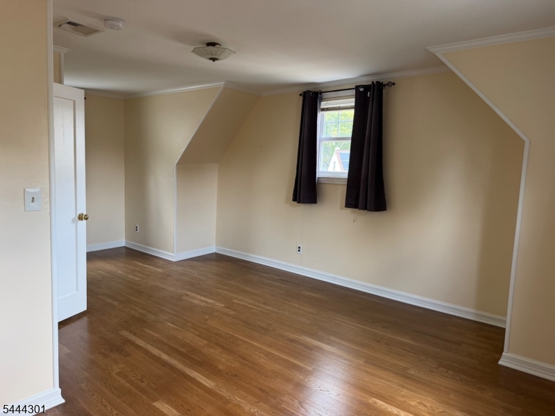 159 Sherwood Ave Property Photo 7