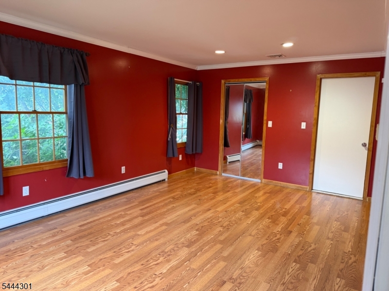 159 Sherwood Ave Property Photo 8