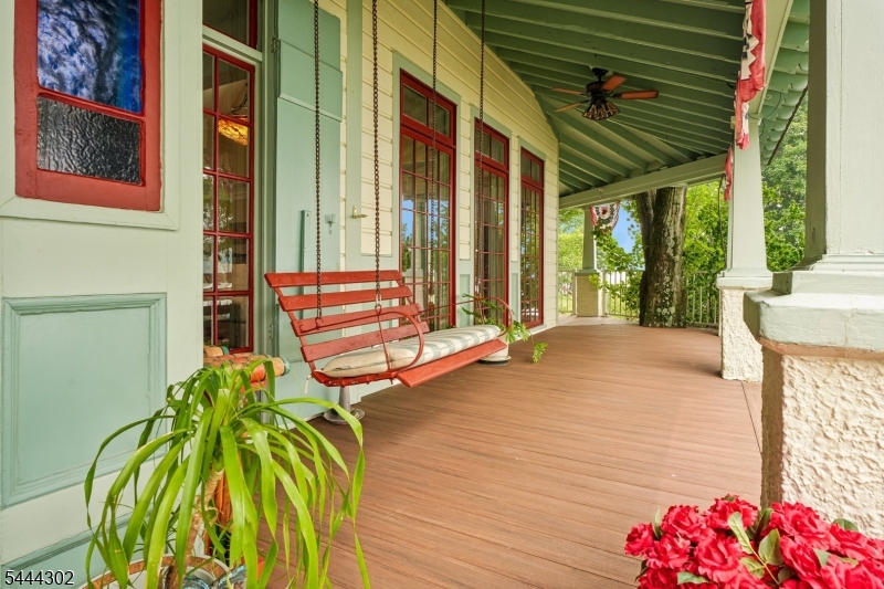 55 Raccoon Island Rd Property Photo 6