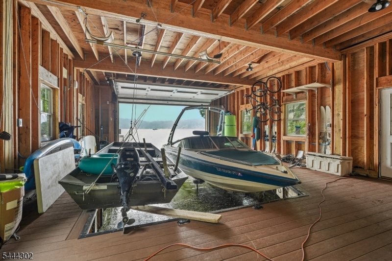 55 Raccoon Island Rd Property Photo 38