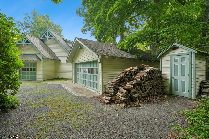 55 Raccoon Island Rd Property Photo 44