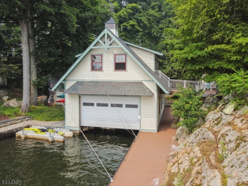 55 Raccoon Island Rd Property Photo 46
