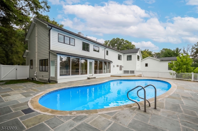180 Roundtop Rd Property Photo 45