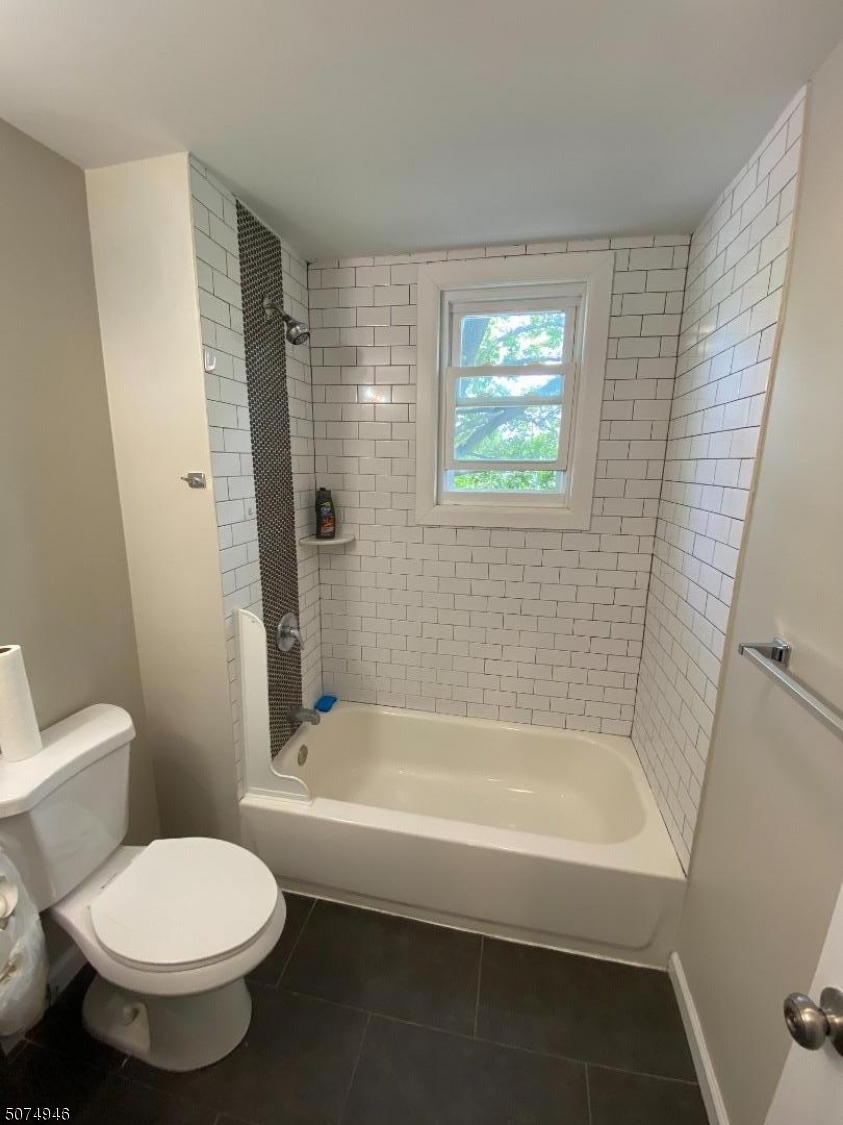 23 Walnut Ter Property Photo 16