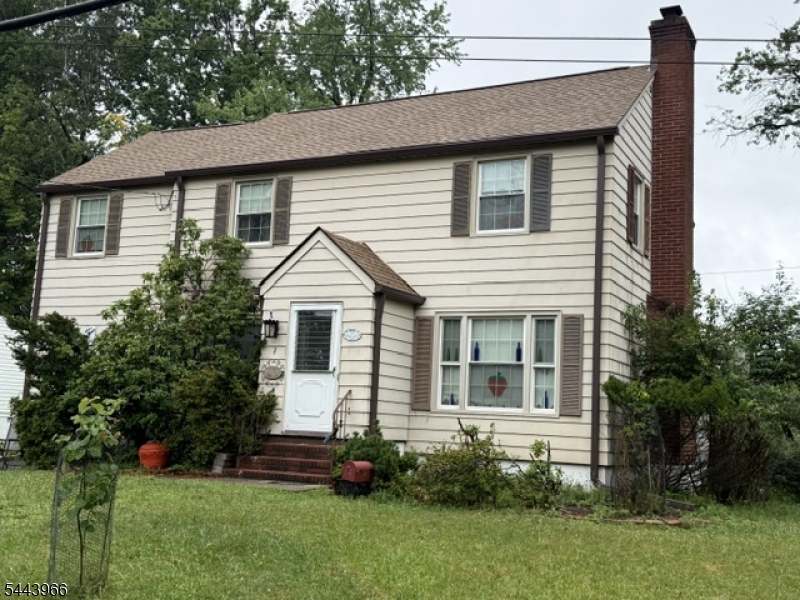 2 Charles St Property Photo 2