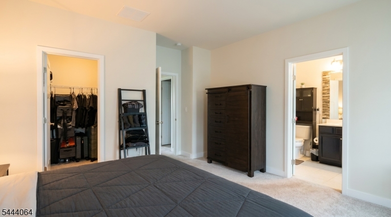 16 Marsh Way Property Photo 14