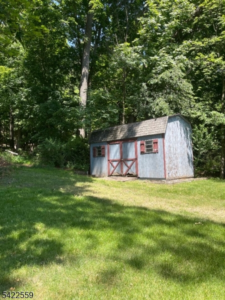 2007 Washington Valley Rd Property Photo 16