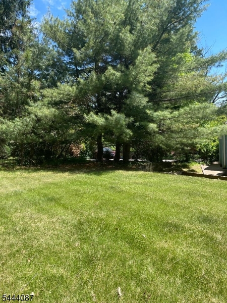 2007 Washington Valley Rd Property Photo 9