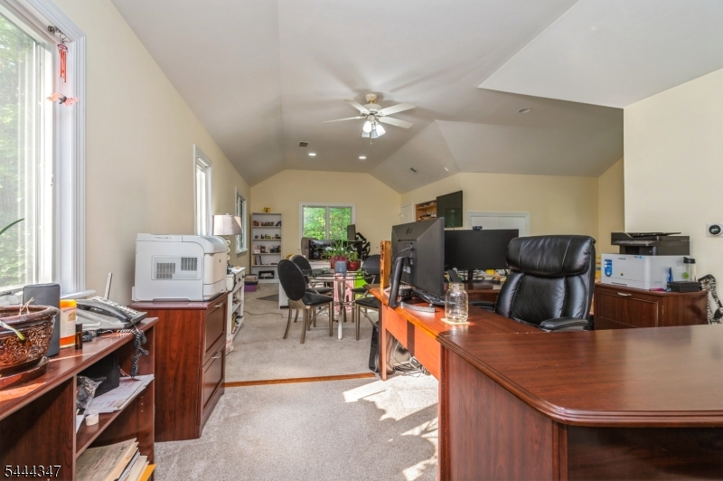 5 Ramapo Ct Property Photo 12