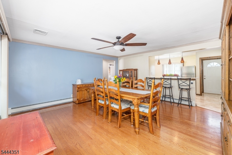 57 Meakin Ave Property Photo 8