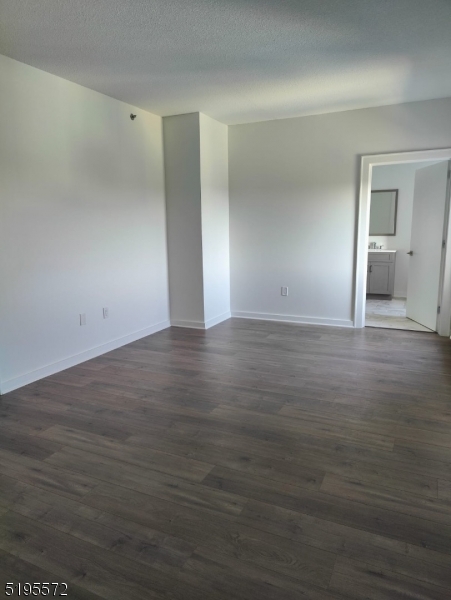 1 Carriage City Plz 1213 Property Photo 10
