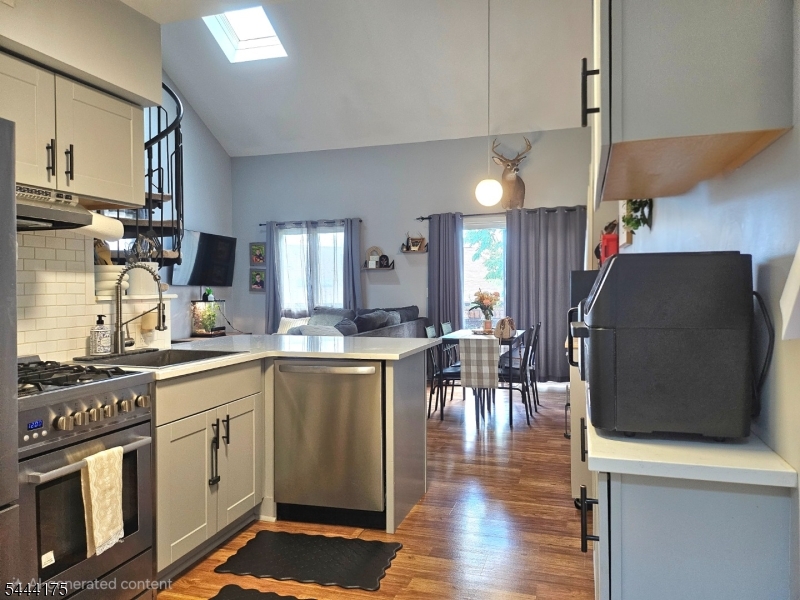 5 Sugar Loaf Ct 1 Property Photo 4