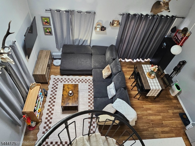5 Sugar Loaf Ct 1 Property Photo 15