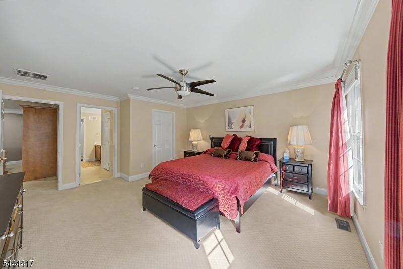 79 Mackenzie Lane South Property Photo 36